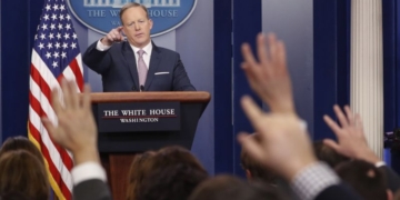 Spicer: Press coverage 'demoralizing'