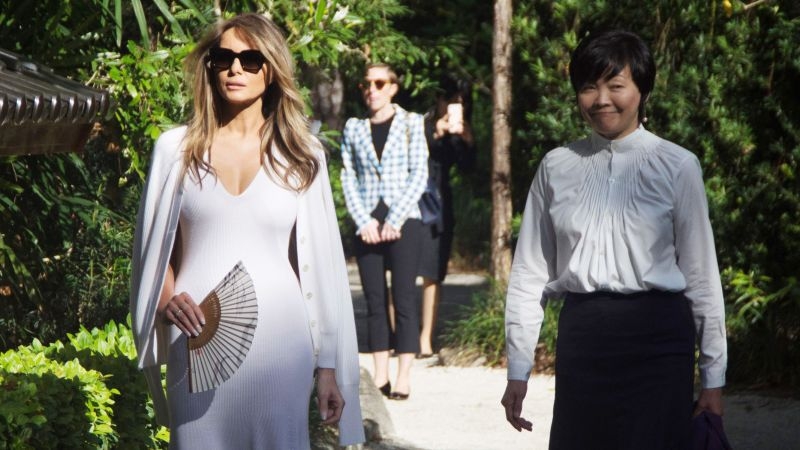 Melania Trump visits Japanese garden with Akie Abe