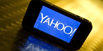 Yahoo and Verizon ‘near to agreeing revised sale terms’
