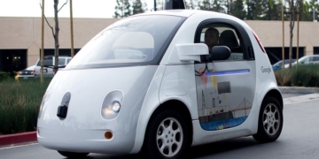 Google patents ‘crumpling’ car safety system