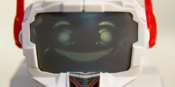 The robot helping children to code and other tech toys