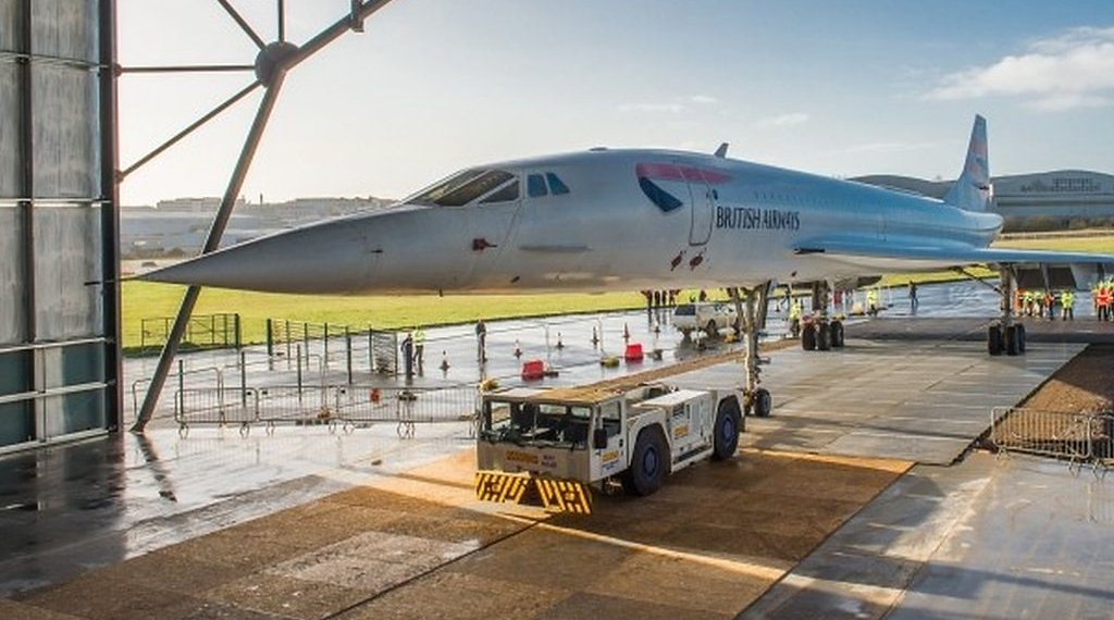 ‘Last Concorde’ makes its final journey