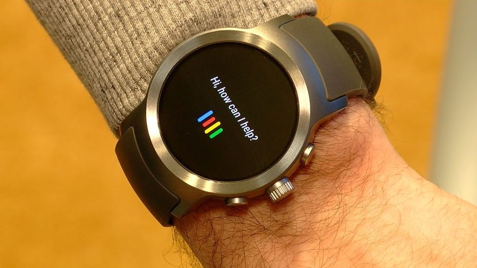 Google adds virtual assistant to Android Wear watches