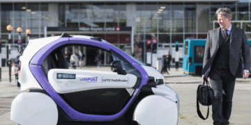 Self-driving cars must be covered by insurance, says UK bill