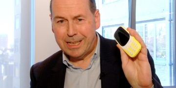 MWC 2017: Nokia’s classic 3310 phone is reborn at MWC