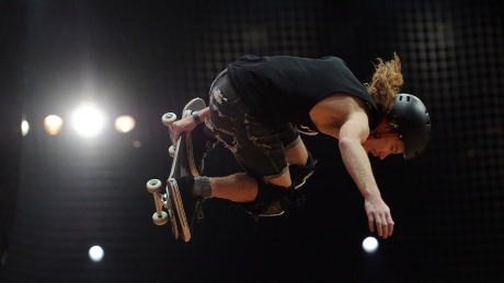 Snowboard king Shaun White looks to rule Summer Olympic air