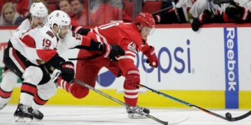 Hurricanes blow past Senators to halt 5-game losing streak