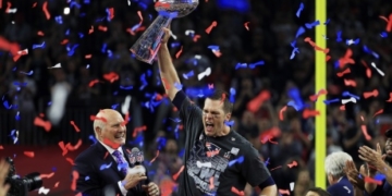 Bell blames CRTC ruling for 39% drop in Super Bowl ratings