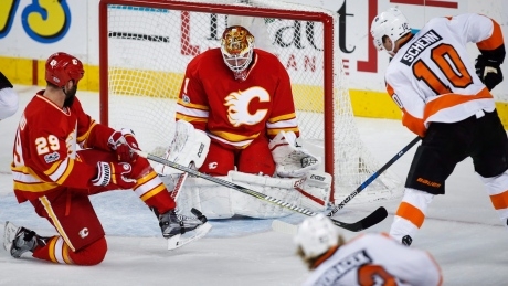 Elliott withstands Flyers’ attack to lift Flames to victory