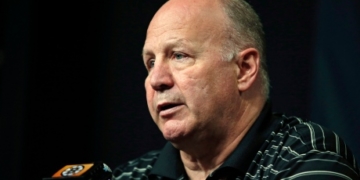 Claude Julien returns to Montreal as Habs dump Michel Therrien