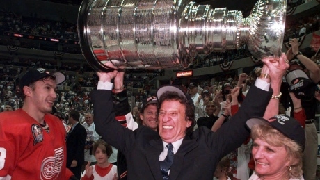 Mike Ilitch, owner of Red Wings, Tigers, dead at 87