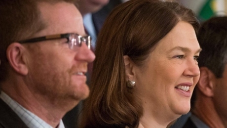 Protesters march in support of immigrants and refugees in Minneapolis LIVE