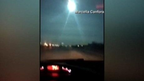 Brilliant fireball captured breaking up over several U.S. states