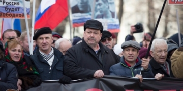 Thousands march on 2nd anniversary of Kremlin critic’s murder