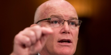Trump to pick next Secret Service head after resignation