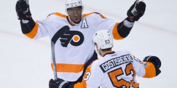 Gostisbehere’s big night lifts Flyers over Canucks