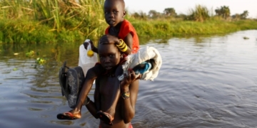 In famine-ravaged South Sudan, people eat weeds and water lilies to survive