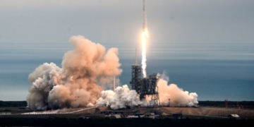 SpaceX delays delivery to International Space Station after navigation error