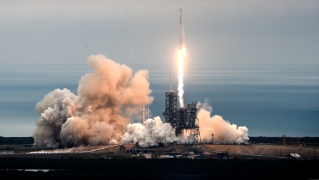 SpaceX delays delivery to International Space Station after navigation error