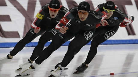 Canada still medal-less at speed skating worlds