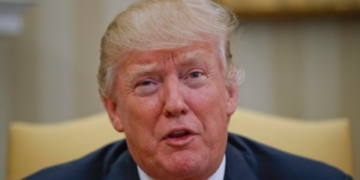 Trump plans to skip White House press dinner