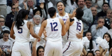 UConn women down South Carolina to reach 100 straight wins
