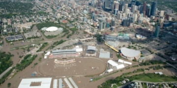 Extreme summer weather events linked to human activity, study suggests