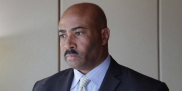 Interim Tory Leader Rona Ambrose calls for Senator Don Meredith to resign