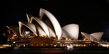 A tale of two Sydneys: Dutch teen tries to visit Australia, but ends up in Nova Scotia Deck