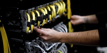 What you need to know about Canada Revenue Agency’s ‘internet vulnerability’