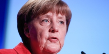 Trump’s campaign insults complicate Merkel’s White House visit