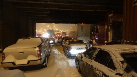 Drivers stranded, schools closed as Quebec slammed with record-setting blizzard