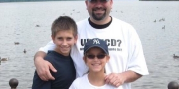 ‘Getting Mike to The Lighthouse’: Online gamers make a dying man’s dream come true