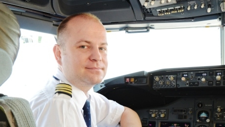 Sunwing pilot pleads guilty after passing out drunk in cockpit
