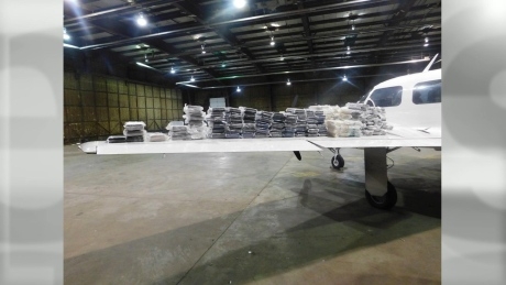 Quebecers charged after cocaine cargo found on plane after emergency landing in Ohio
