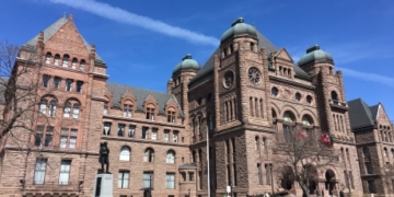 Ontario’s Sunshine List of top salaries for public sector grows