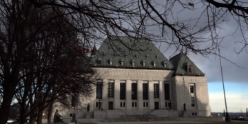 Winnipeg lawyer, 87, retires rather than submit to professional development rules