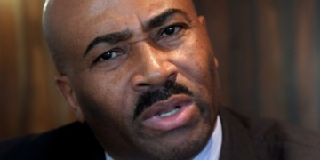 Senator Don Meredith dumps racism defence, hires new lawyer