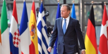 EU leaders meet to set terms for Brexit negotiations