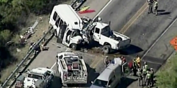 ‘I’m sorry, I was texting’: Witnesses says driver, 20 admitted to texting before crash