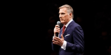 Maxime Bernier’s campaign claims $2M in fundraising