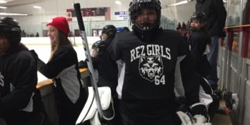 ‘Their positivity is infectious’: Girls from remote First Nation play in 1st hockey tournament