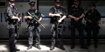 U.K. police arrest 9th man in concert bombing investigation