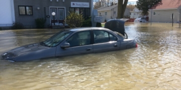 Why is it flooding across eastern Canada?