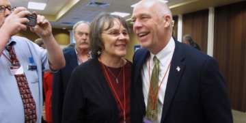 Republican election hopeful allegedly body-slams reporter