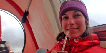 Argentine hiker stranded on Mount Logan rescued