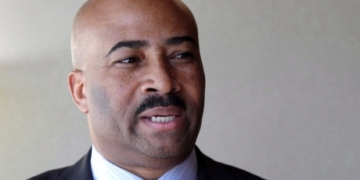 Don Meredith resigns from Senate over relationship with teen
