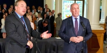 B.C. NDP, Green alliance to focus on banning big money, electoral reform and stopping Kinder Morgan