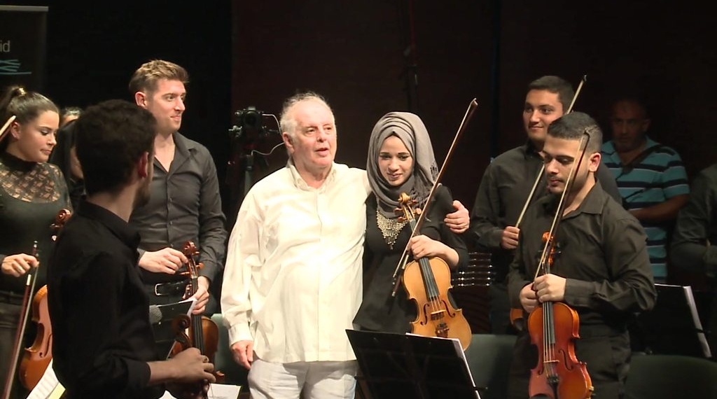 Israeli conductor Daniel Barenboim visits West Bank