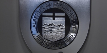 Alberta man accused of abusing 3 daughters faces sex, weapons charges